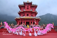 Tay Yen Tu Spring Festival promotes heritage, peace